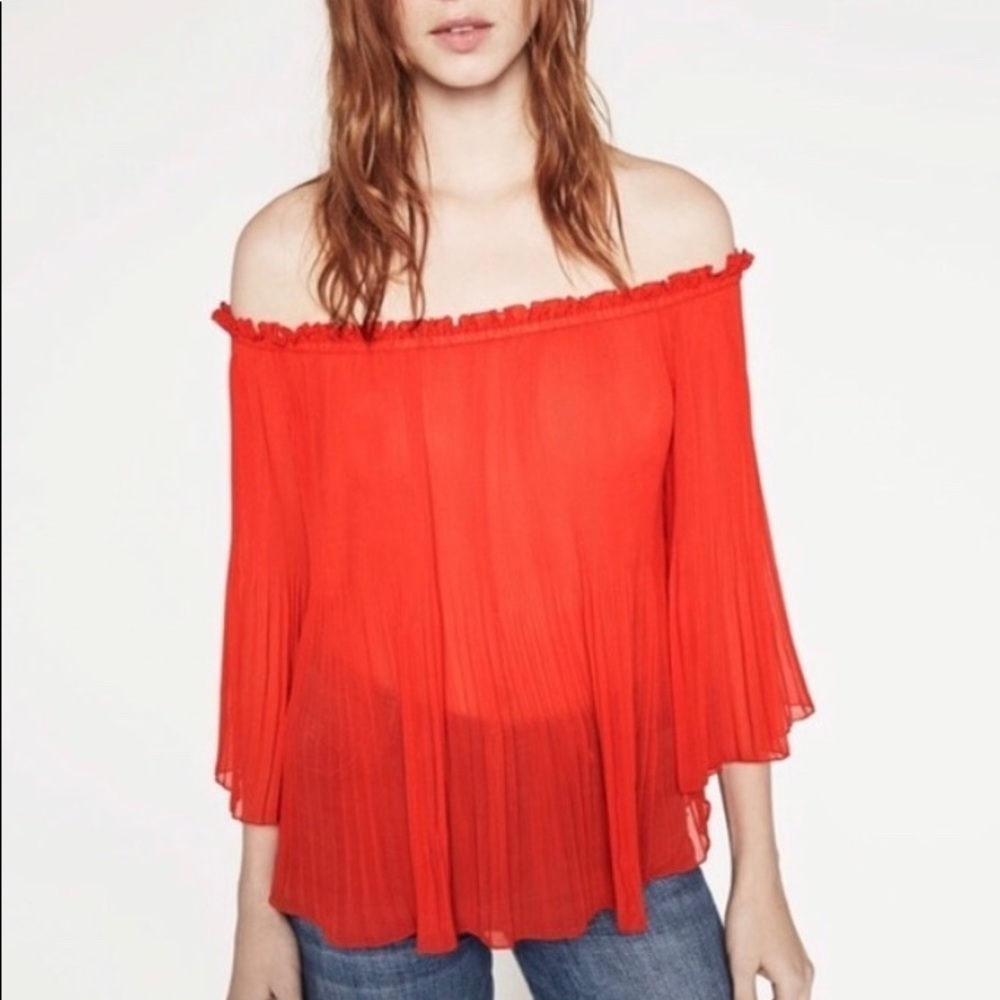 Zara Pleated Off Shoulder Blouse Red Large